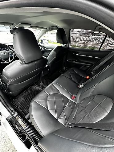 corolla 2016: Toyota Camry: 2019 г., Гибрид, Седан — 7