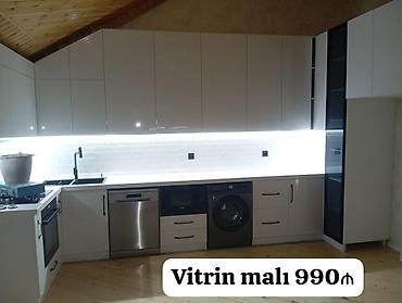 Mətbəx mebeli satılır 990₼. Vitrin malıdır.Ölçü 5m. Üzəri tökmə
