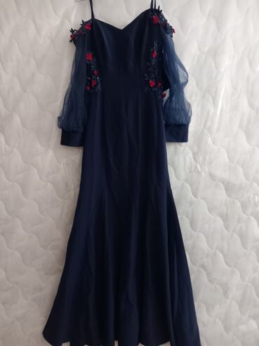 Ziyafət donları: Ziyafət və toy geyimləri. Baha alınıb — 3