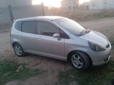 авторынок кыргызстан бишкек авто продажа сегодня: Honda Fit: 2002 г., 1.3 л, Вариатор, Бензин, Седан