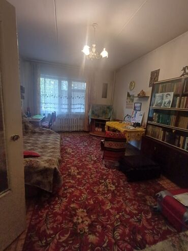 3 комнаты, 64 м², Индивидуалка, 1 этаж, Старый ремонт