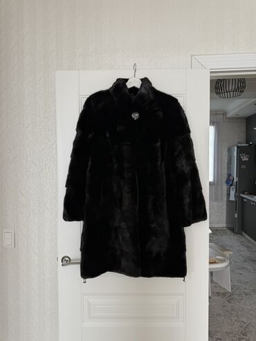 шерстяные кофты женские больших размеров: Шуба, Норка, По колено