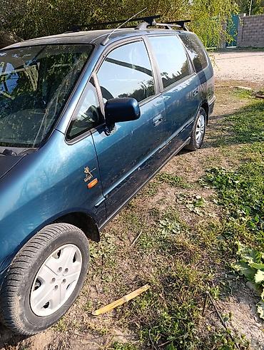 семи местный: Honda Odyssey: 1998 г., 2.3 л, Автомат, Газ, Минивэн — 7