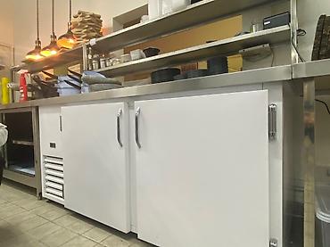 Промышленные холодильники и комплектующие: Холодильные шкафы. Столы холодильные — 17