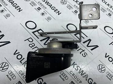 besumni kompresor: SIRENA ZA VOLKSWAGEN GOLF 7, GOLF 8 - 5Q0 951 223 E | Sirena VW — 1
