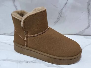 Čizme: Čizme — 10