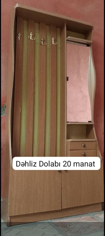 Ev üçün digər mebel: İşlənmiş, Açılan, 2 qapılı Düz dolab, Dəhliz dolabı, Azərbaycan