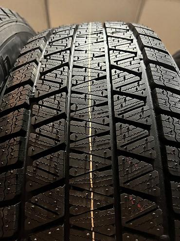 245: Зимняя японская шина. Фирма Bridgestone DMV3 made in Japan. Размер — 2