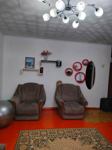 Продажа квартир: 2 комнаты, 40 м², Хрущевка, 1 этаж, Косметический ремонт — 10