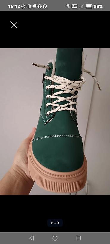 claudia donatelli boots: Zimske ženske čizme – zelene - Model: visoke vezane čizme sa krznenom — 6