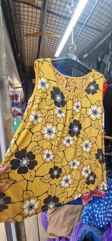 Tunike: 1850 dinara
4xl,5xl,6xl