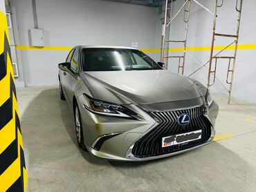 машина 06: Lexus ES: 2021 г., 2.5 л, Вариатор, Гибрид, Седан