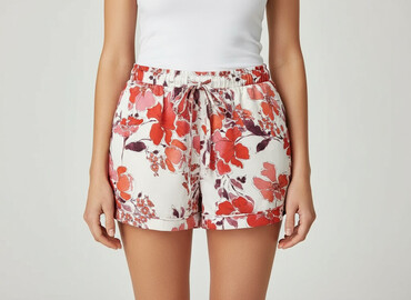 jeans 32 in eu: Secret Possessions, Szorty damskie, rozmiar XS