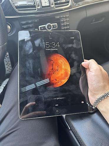 hp printer skaner: İşlənmiş Apple iPad 3 (2012), 9,7", < 64 GB, Ünvandan götürmə, Ödənişli çatdırılma — 1