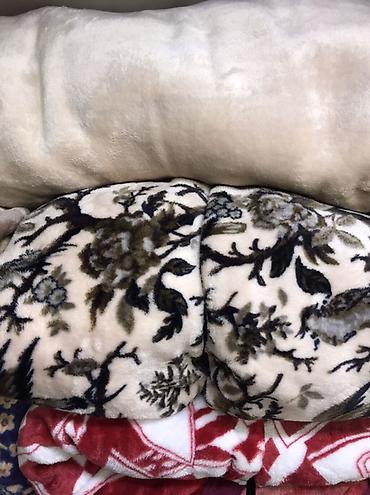 Одеяла и пледы: Плед Life Collection Ultimate Sherpa Throw - Тип: двусторонний — 8