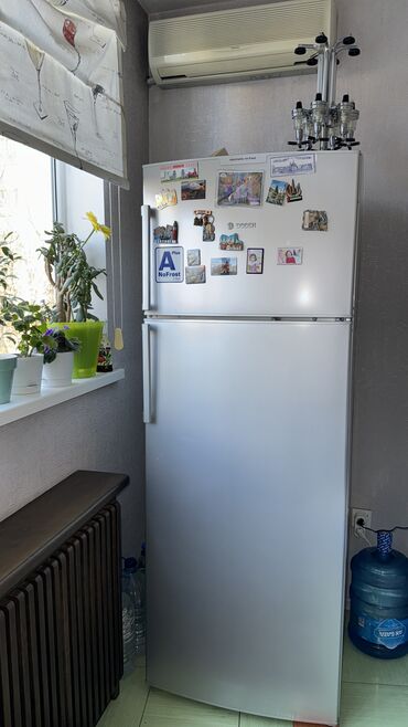 холодильные двери: Холодильник Bosch, Б/у, Двухкамерный