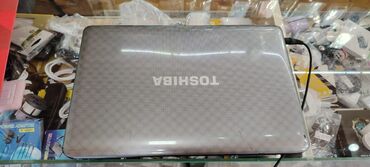 Apple MacBook: Toshiba, 15.6 ", AMD A4, 256 ГБ