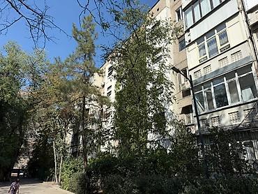 гостевой дом долинка: 3 комнаты, 62 м², 105 серия, 2 этаж, Старый ремонт — 1