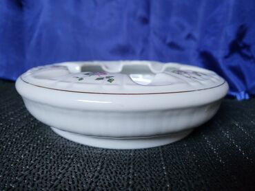 Ostali kućni dekor: Pepeljara, bоја - Bela, Novo na lalafo.rs — 5 Ostali kućni dekor: Pepeljara, bоја - Bela, Novo — 5