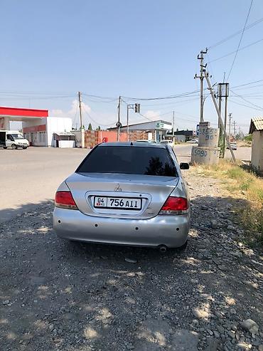 средний двухскат спринтер: Mitsubishi Lancer: 2006 г., Седан — 1