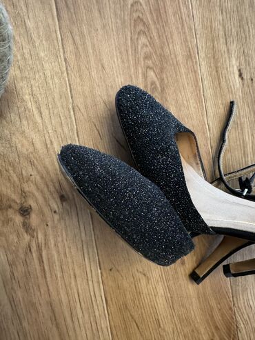босоножки женские кожаные: Кожаные туфли Massimo Dutti