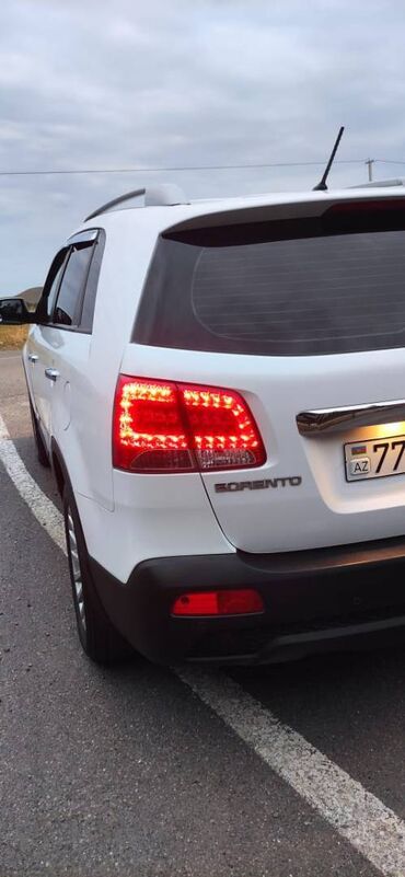 Kia: Kia Sorento: 2 l | 2010 il Ofrouder/SUV — 19