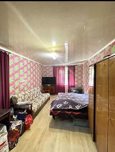алмаатинка: 1 комната, 33 м², 8 мкр Индивидуалка, 1 этаж, Косметический ремонт — 2