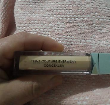 Üz makiyajı: Konsiler, Givenchy, Yeni, Ünvandan götürmə — 9