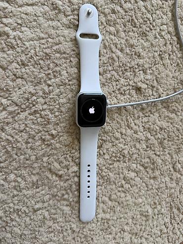 Акылдуу сааттар: Продаю часы Apple Watch SE 40mm в хорошем состоянии — 1
