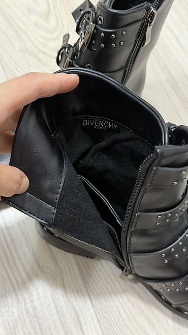 loro pian: Ботинки Givenchy байкерского стиля - Цвет: чёрный - Материал верха — 5