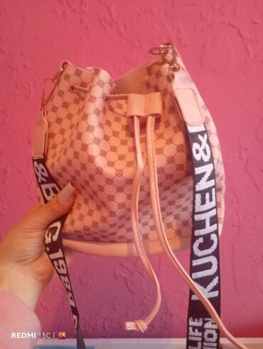 Köynək və bluzalar: 2 ci əl paltarlar var isdiyen vasap yasın — 4