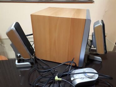 Zvučnici i stereo sistemi: Logitech Z4i (Slika 1. 2. 3. i 4. ) - 5000 dinara Odlican zvuk, nema — 11