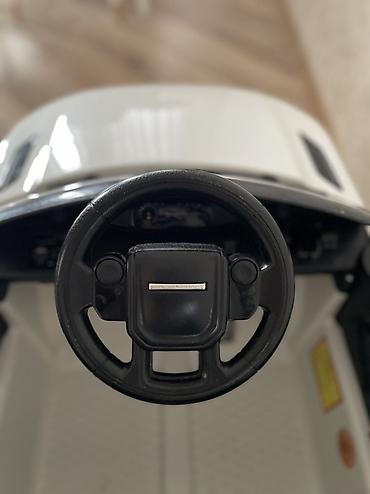 oturacagi: Uşaq elektro avtomobili – Land Rover Range Rover Evoque stili, ağ rəng — 4