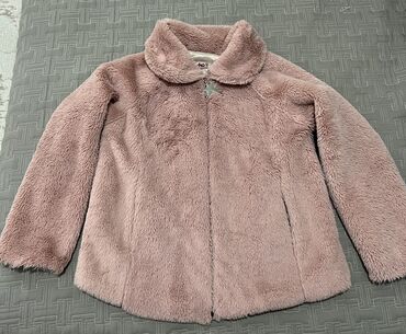 куртки лининг: Осенняя пудровая куртка на девочку 8-9 лет. Мягкая, приятная, теплая
