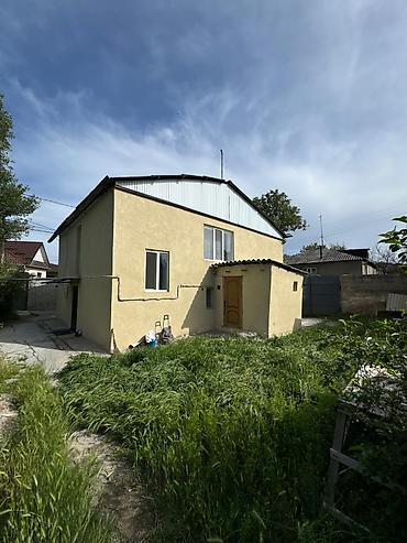 Продажа коттеджей и домов: Продается 2х этажный 🏠 📍Район Красный Строитель ▪️Участок 4.1 сотки по — 3