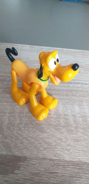 modeli auta igračke: Pluton/disney kolekcija. Original. Novo!