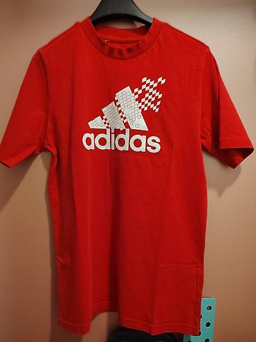 kappa m: Adidas majica kratkih rukava – crvena - Model: klasičan T‑shirt — 1