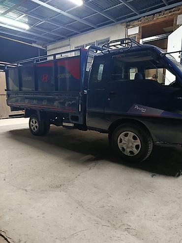 814 борт: Hyundai Porter — компактный грузовик с бортовой платформой — 4