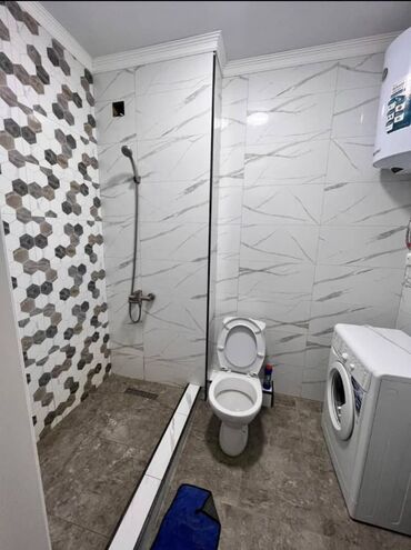 срочно сдаётся квартира: 1 комната, 32 м², Элитка, 1 этаж, Евроремонт