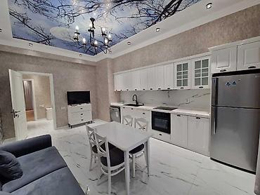 для обуви: İcarəyə verilir 2 otaqlı yeni tikili 95 m², Ağ şəhər q. 1 800 AZN/ay — 10