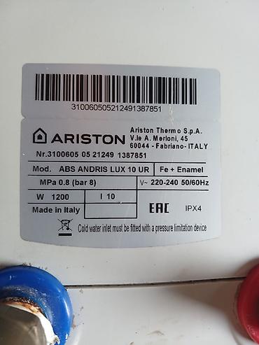 1200: Накопительный водонагреватель Объем бака: До 10 л, Ariston, Электрический, Регулятор температуры, Эмалированная сталь, Б/у — 3