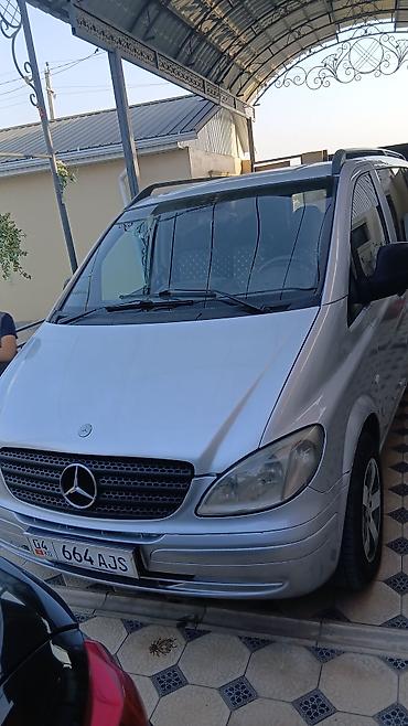 бардачок для скутера: Mercedes-Benz Vito: 2003 г., Минивэн — 1