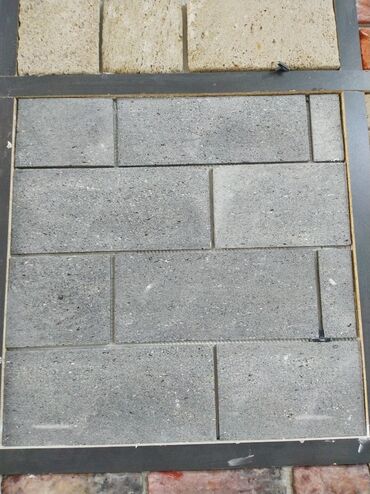 саманный кирпич цена: Boz rəngli beton dekorativ daş/plitə paneli - Material: yüksək