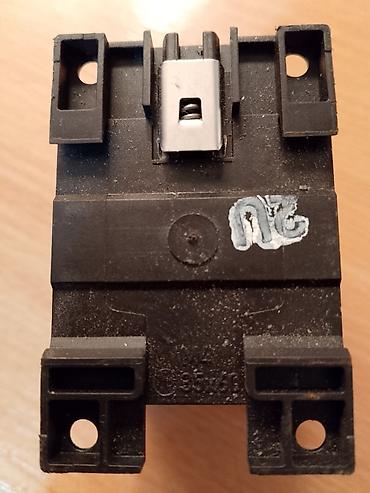 muller gobleni: Eaton/Moeller kontaktor sa pomoćnim kontaktima Modeli/oznaka: - — 3