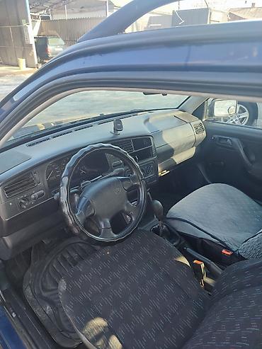 Volkswagen: Volkswagen Golf: 1993 г., 1.6 л, Механика, Бензин, Купе — 8
