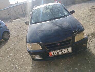 Mitsubishi: Mitsubishi Space Star: 2001 г., 1.6 л, Механика, Бензин, Универсал — 2