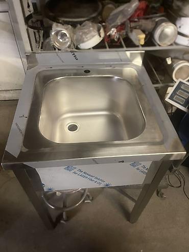 Оборудование для ресторанов, кафе: Paslanmayan poladdan tək bölməli sənaye lavabo - Material: yüksək — 1