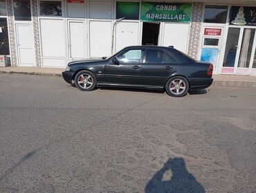 запчасти гольф 2: Mercedes-Benz A 180: 1.8 l | 1994 il Hetçbek