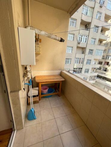 Uzunmüddətli kirayə mənzillər: Kirayə mənzil – Nərimanov metrosuna yaxın. Heydər Əliyev Mərkəzinin — 11