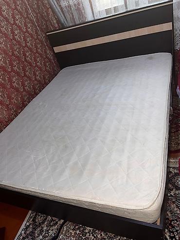 embawood divanlar: İşlənmiş, İkinəfərlik çarpayı, Bazasız, Matras ilə, Siyirməsiz — 6